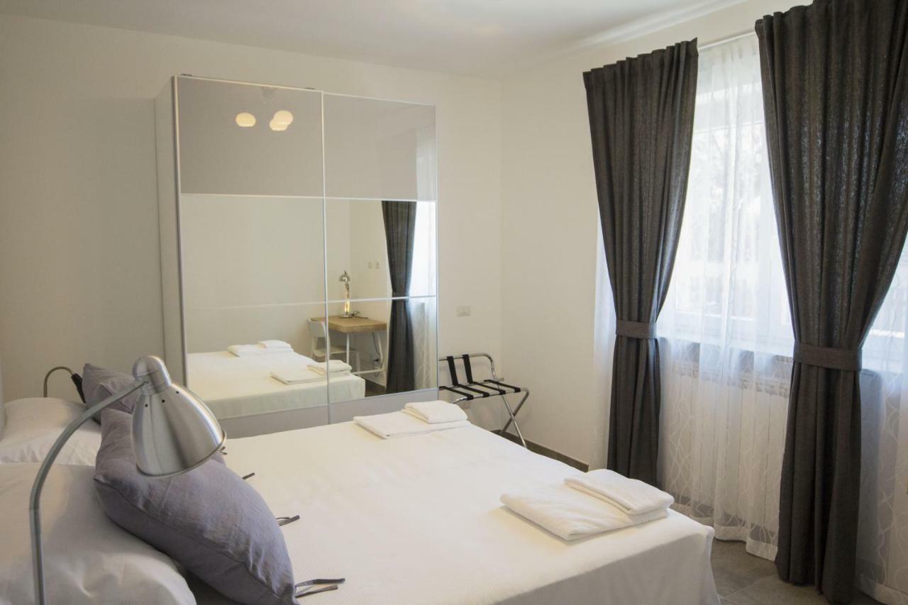 Rosa'S House Rome Airport Apartman Fiumicino Kültér fotó